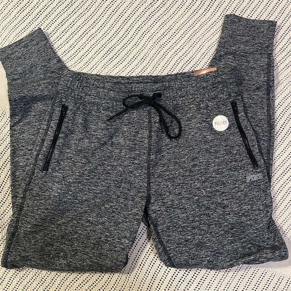 VS PINK Classic Jogger - Picture 2 of 3